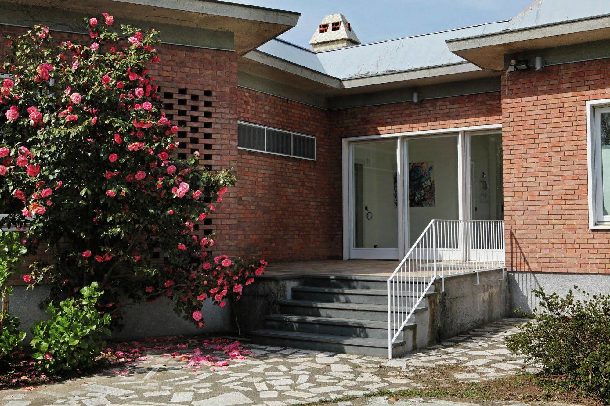 Villa Silvia Olivetti Banchette D'Ivrea Buitenkant foto